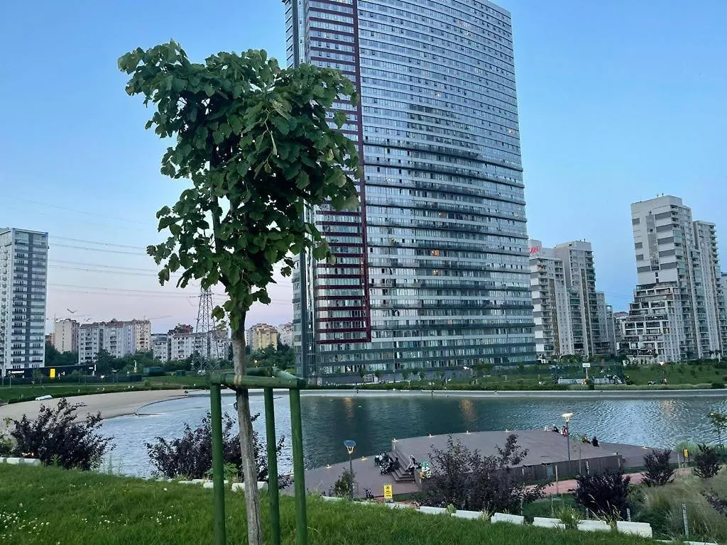 Istanbul, Koza Park Apartment