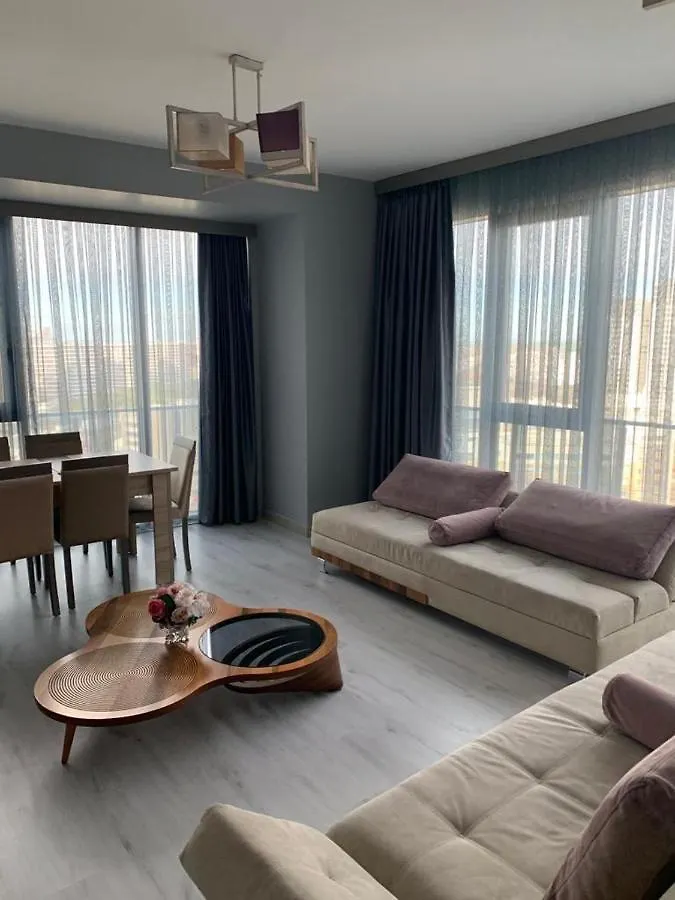 Istanbul, Koza Park Apartment